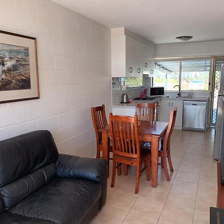 מרימבולה Grandeur Holiday Units מראה חיצוני תמונה