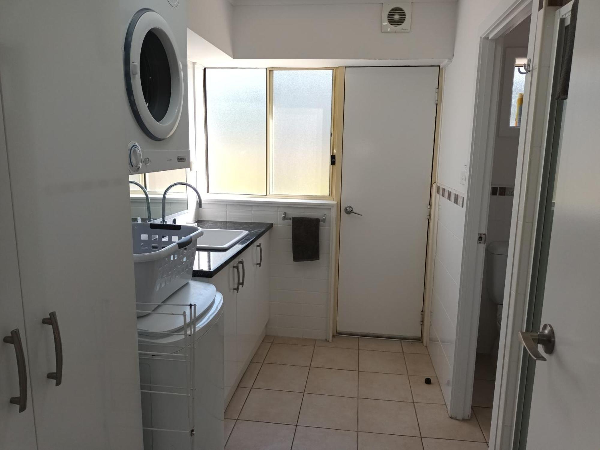 מרימבולה Grandeur Holiday Units חדר תמונה